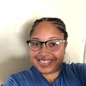 Meet your Posher, Brittney